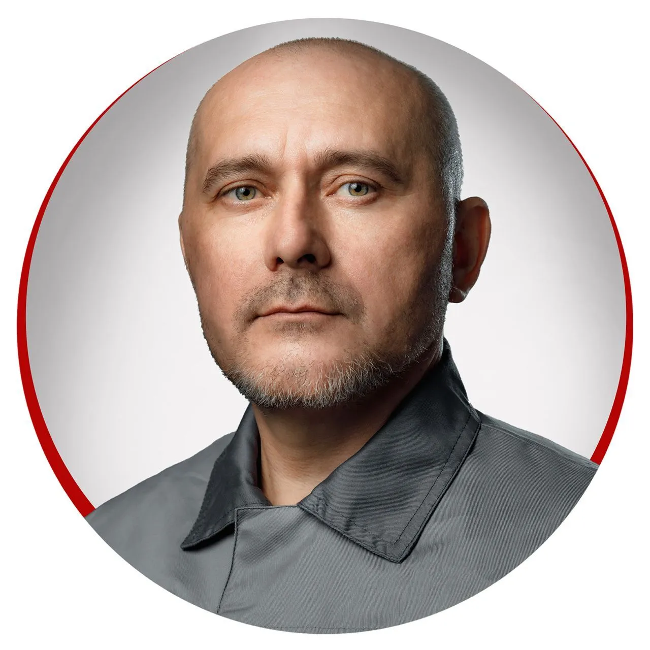Эдуард, автослесарь